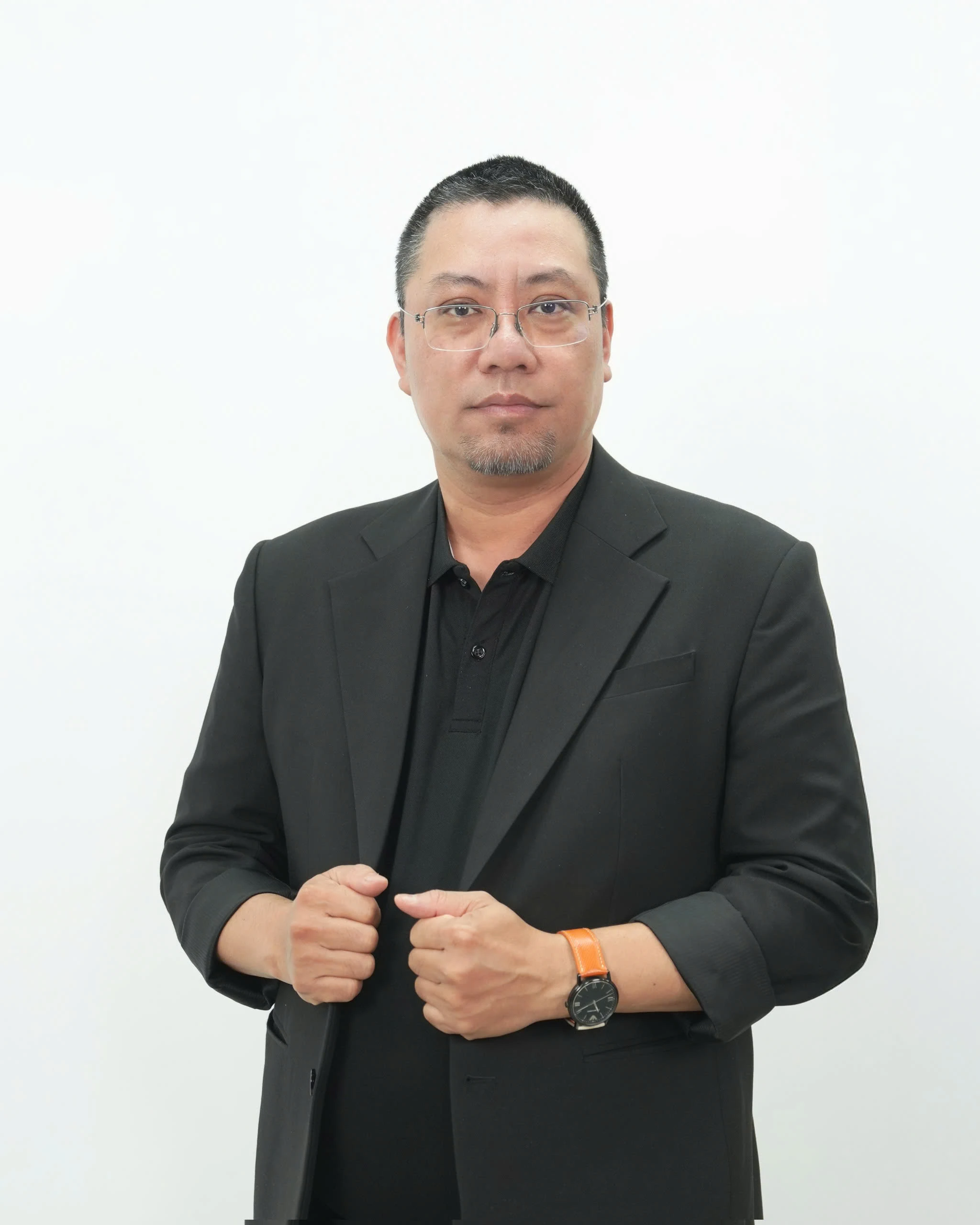 Ông Thành cảnh báo: "Dấu hiệu lừa đảo cuối cùng mà mọi người cần chú ý chính sự hào nhoáng". Ảnh: Ngọc Lâm